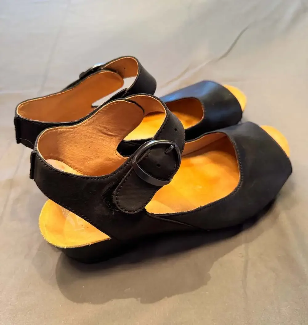 Dansko Tiana Black Burnished Leather Ankle Strap Peep Toe Wedge Sandal Size 40